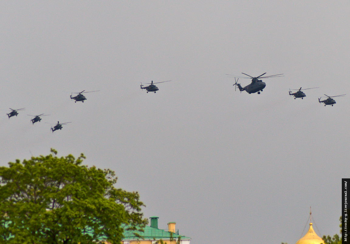 Репетиция прохода военной техники. 07.05.2014