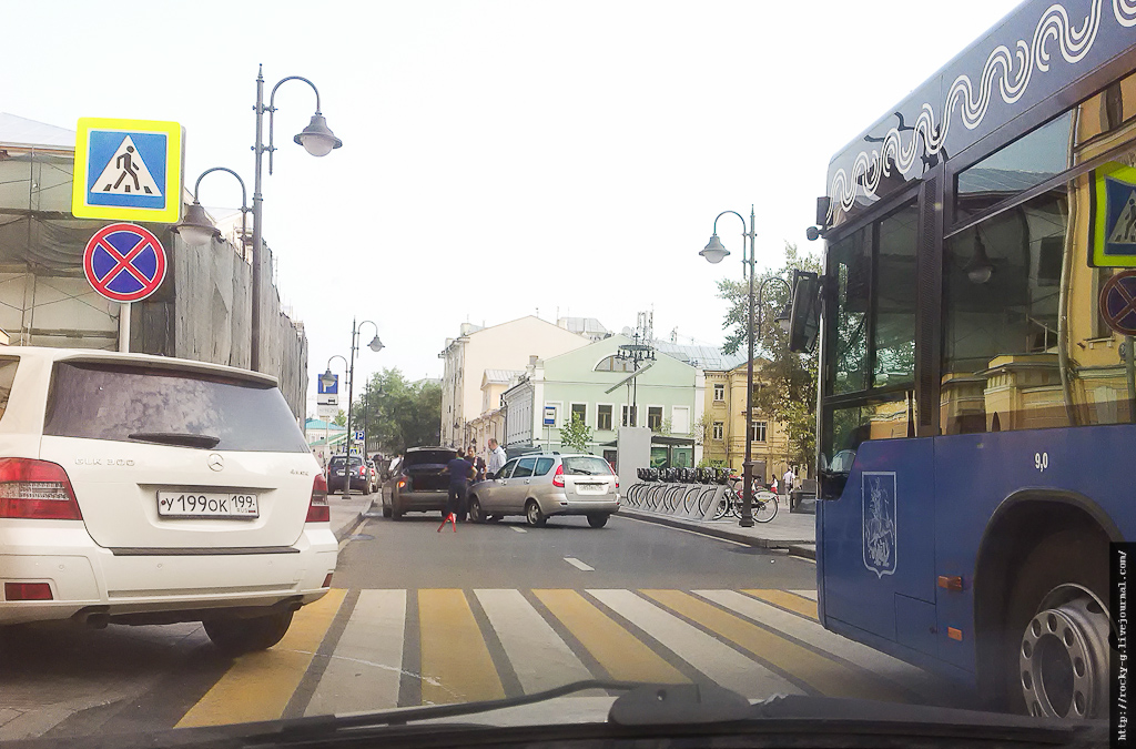 Пятницкая улица Пятницкая улица